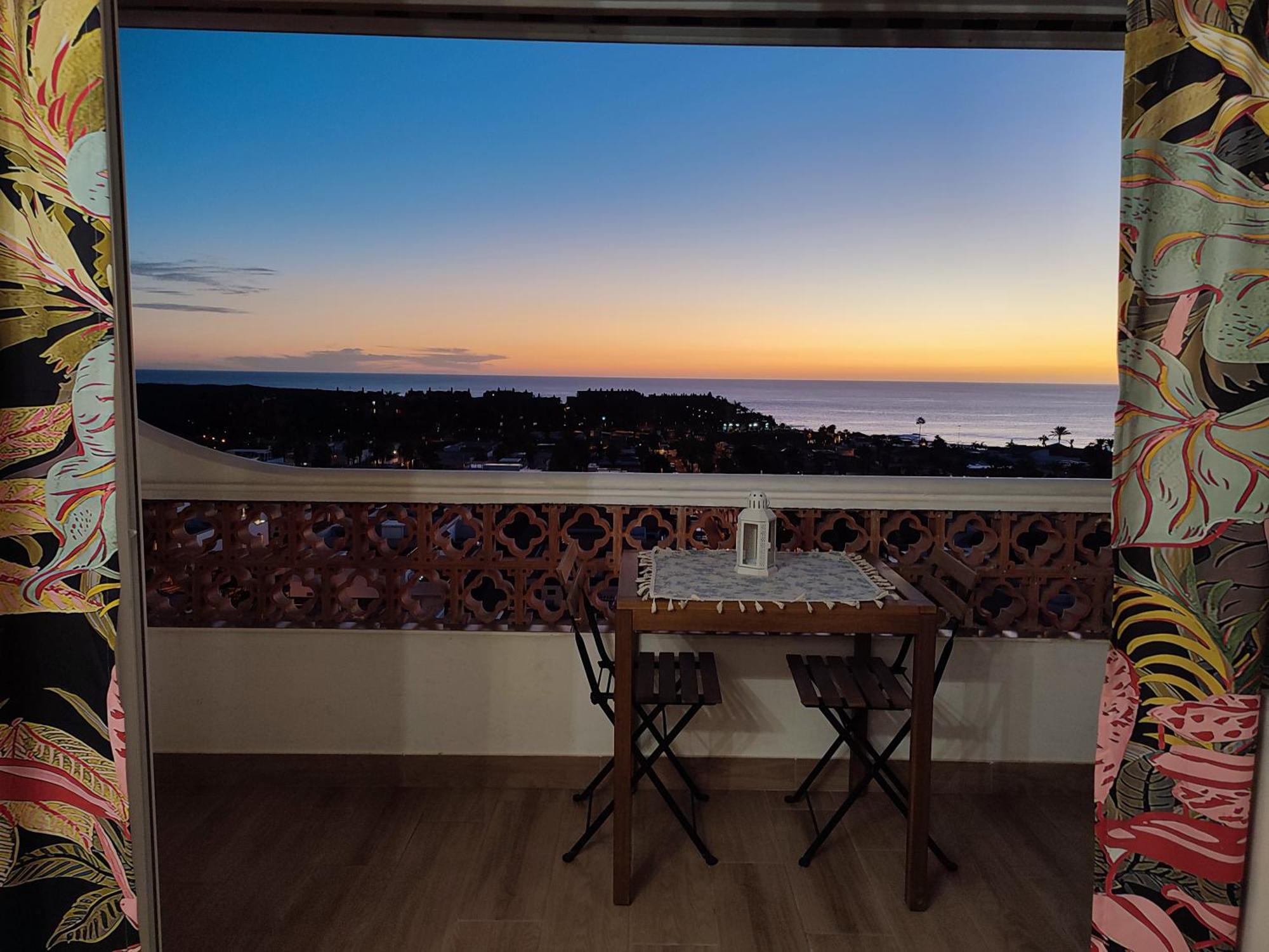 Margherita House Tenerife, Wonderful Ocean View Apartment Palm-mar Exterior foto